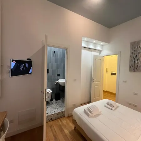 Piazza Del Popolo Luxury 아파트