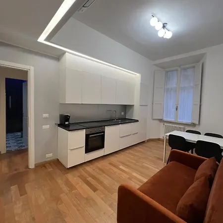 Piazza Del Popolo Luxury 아파트